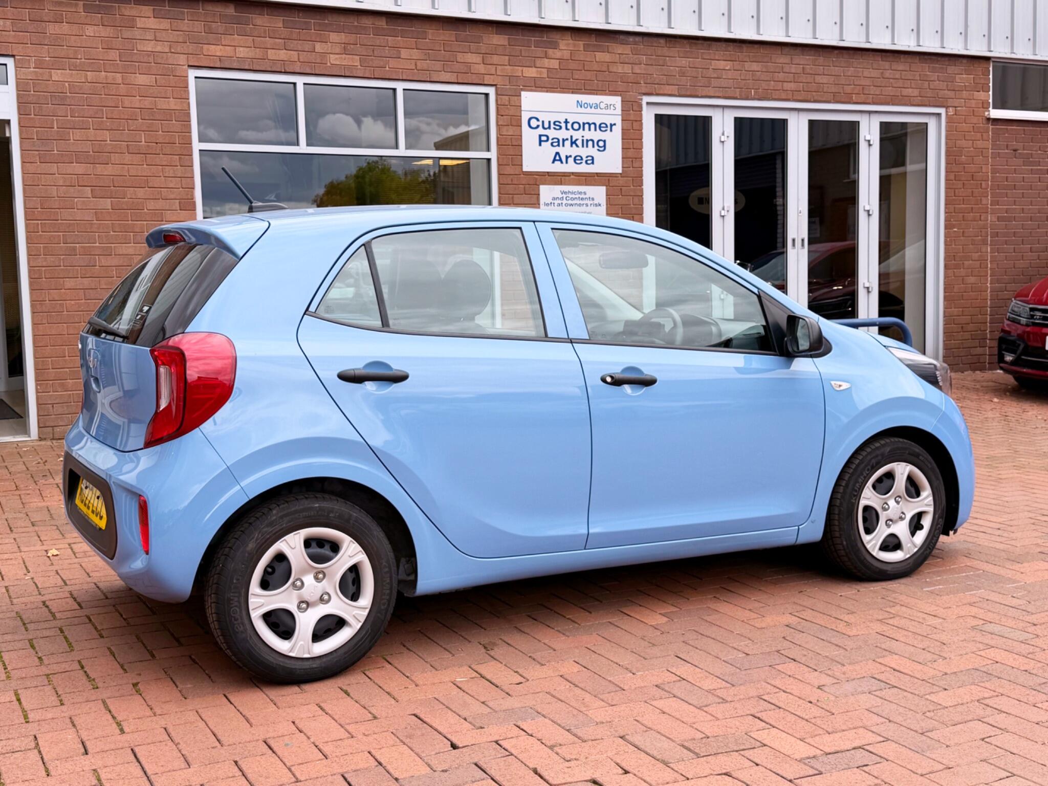 Kia Picanto view 18