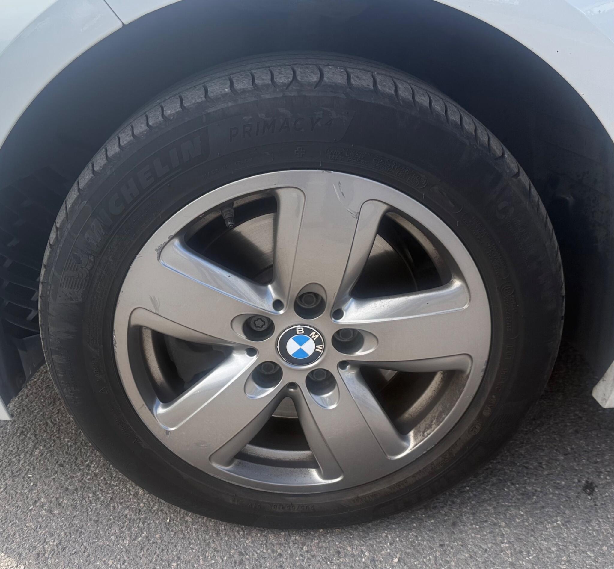 BMW 1 Series view 12