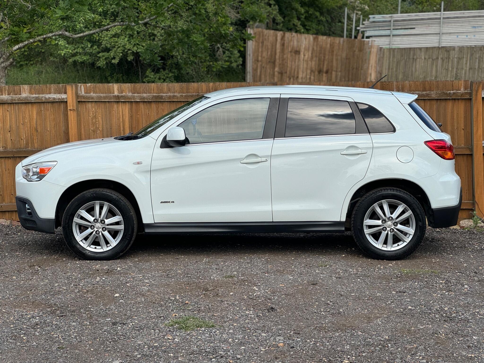 Mitsubishi Asx view 9