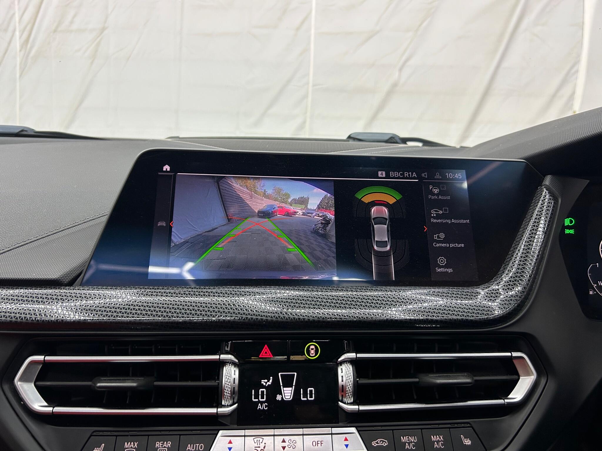 BMW 2 Series view 38