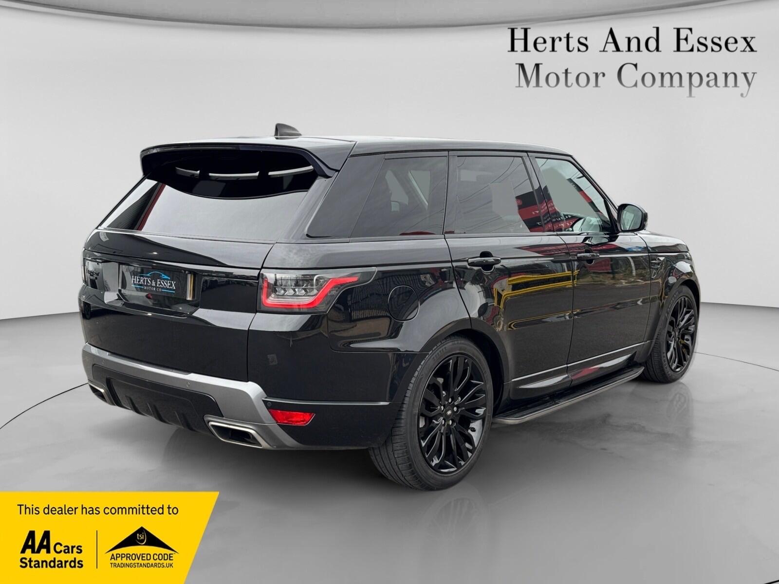 Land Rover Range Rover Sport view 8