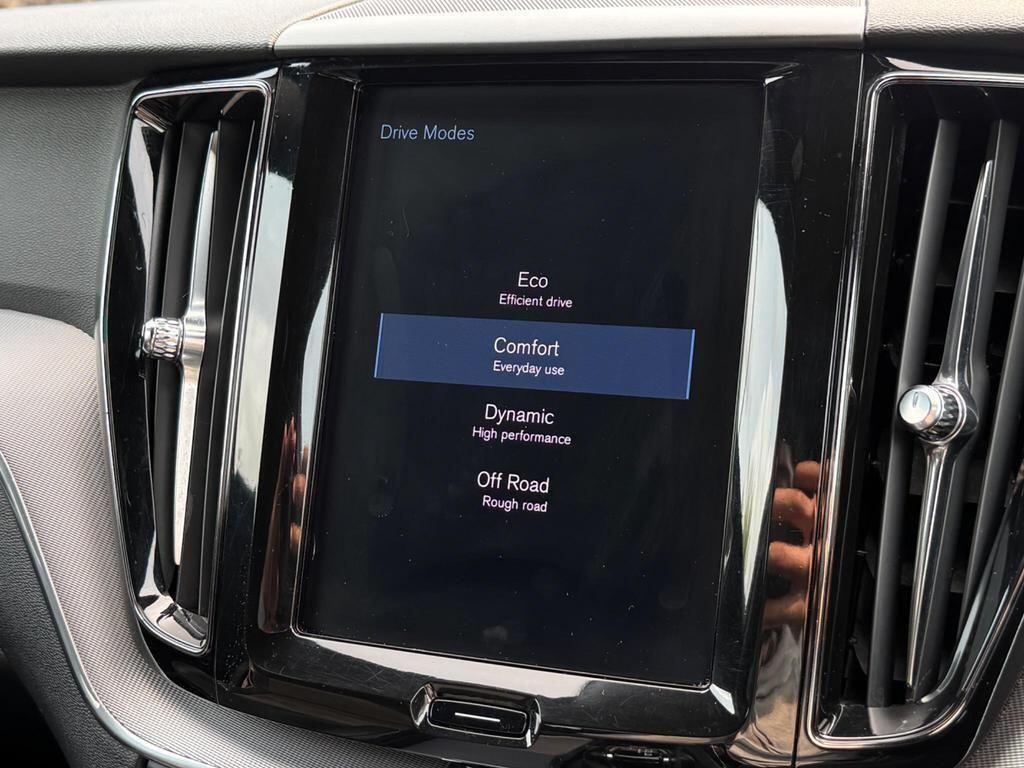 Volvo XC60 view 35