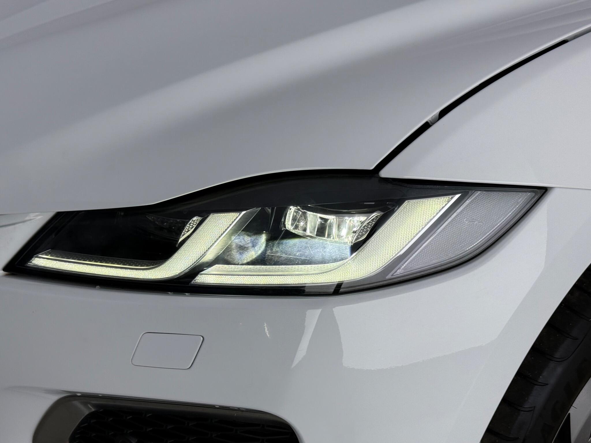 Jaguar F-Pace view 13