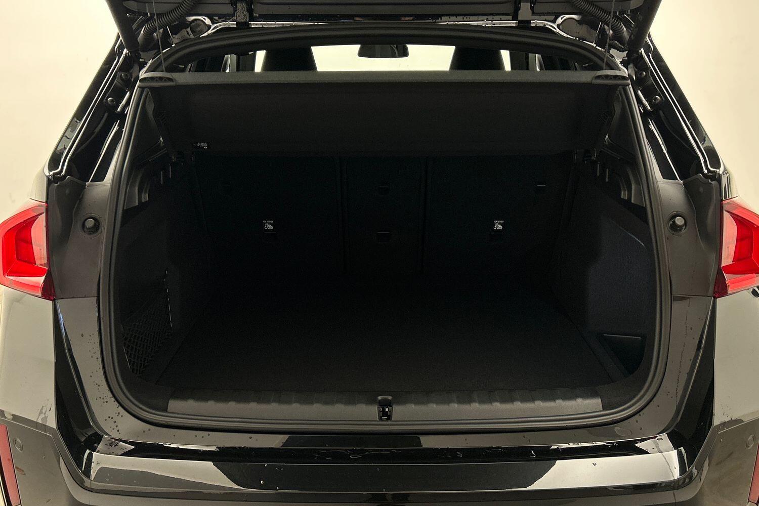 BMW X1 view 13