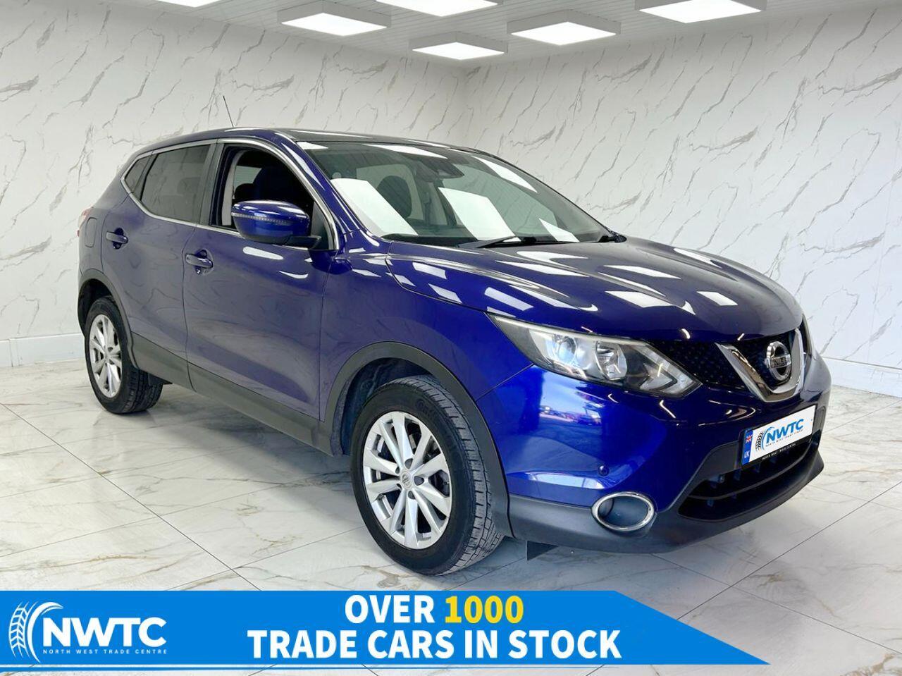 2014 Nissan Qashqai in Blue for sale