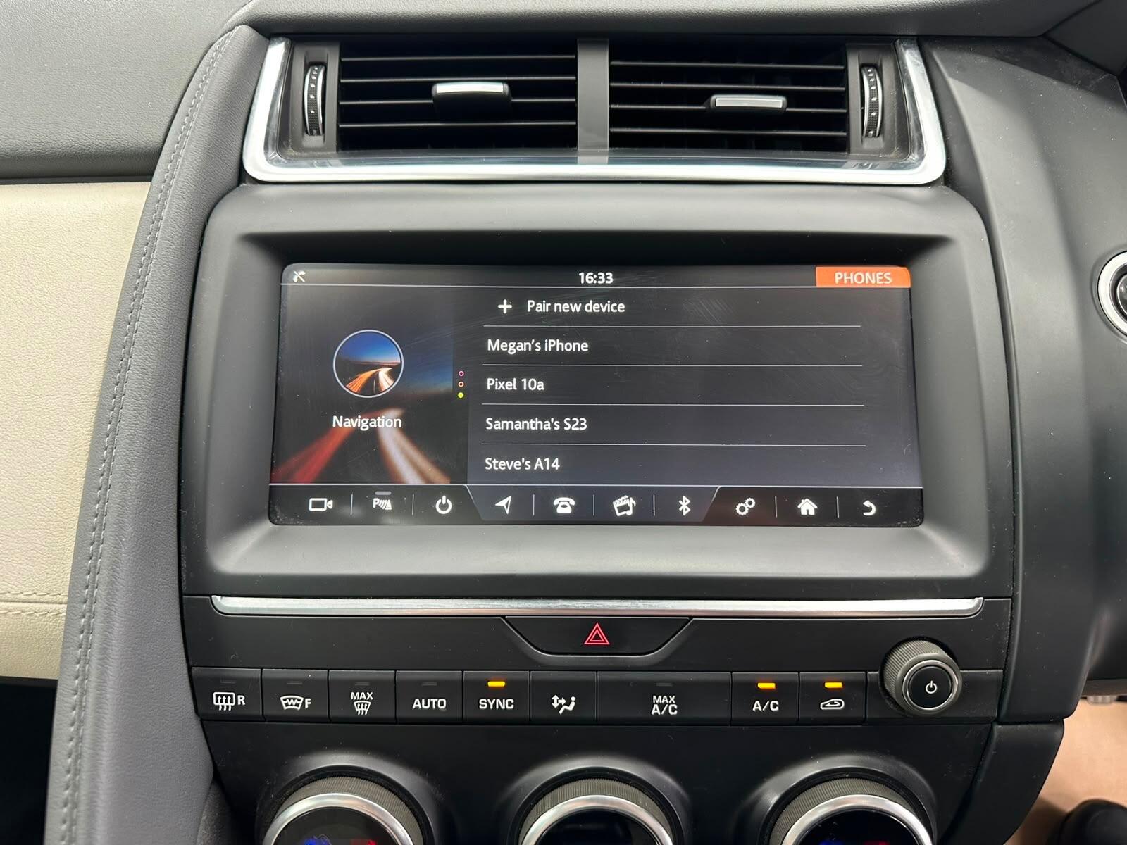 Jaguar E-Pace view 39