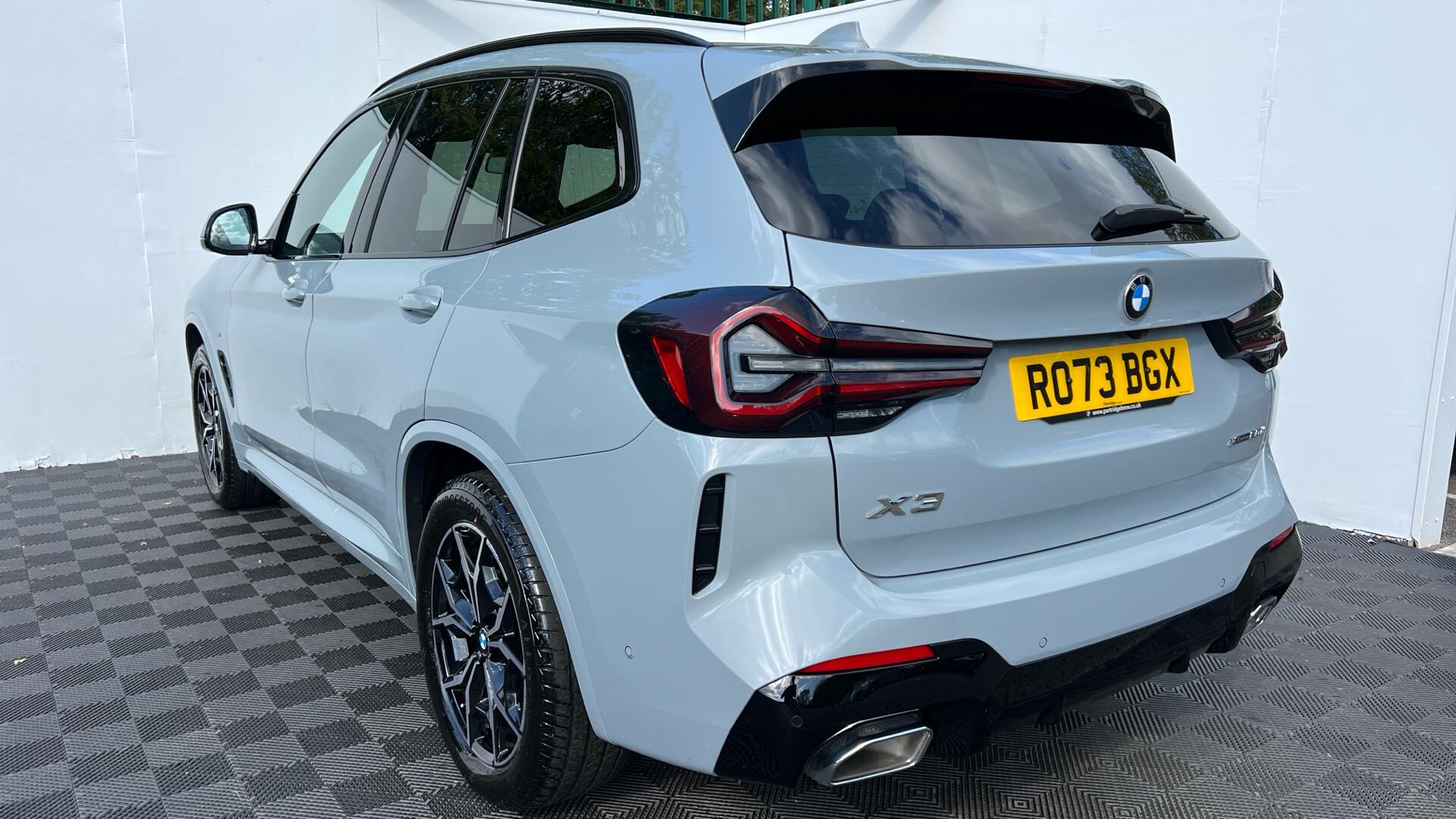 BMW X3 view 28