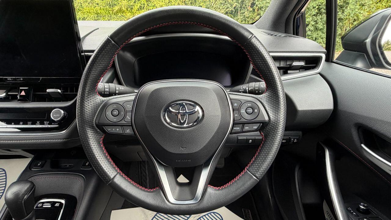 Toyota Corolla view 15