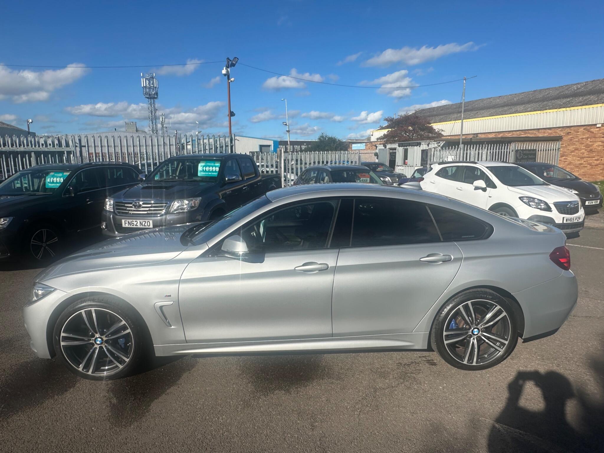 BMW 4 Series view 13