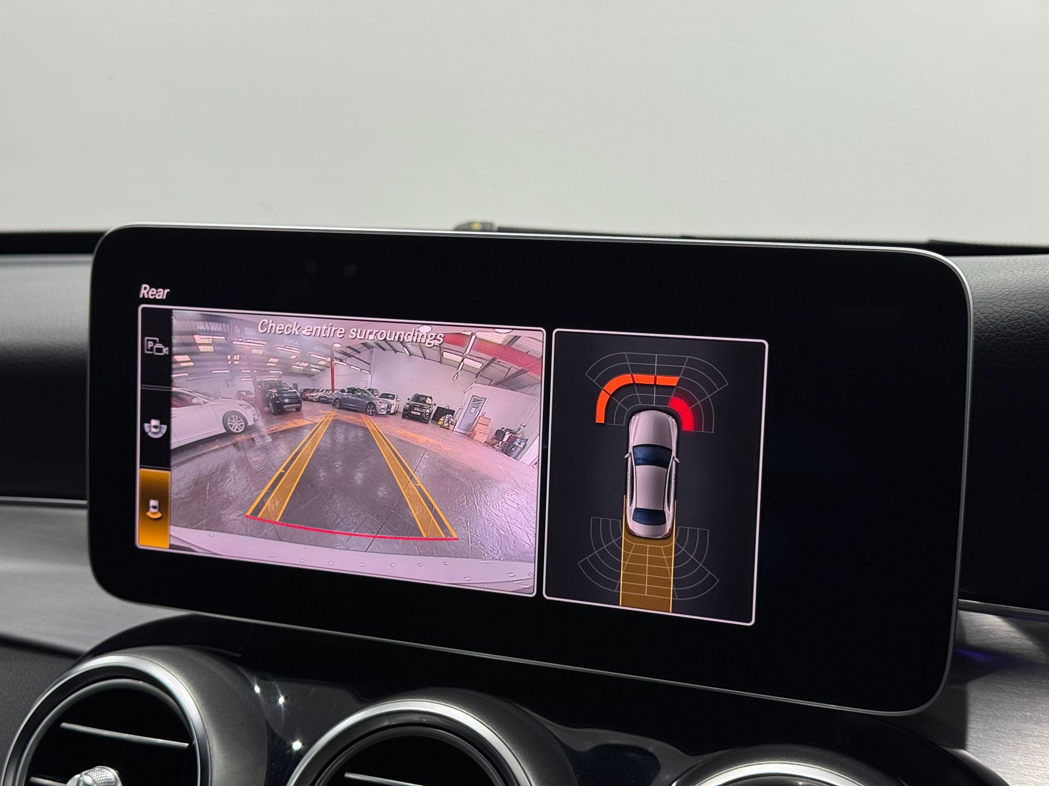 Mercedes-Benz C-Class view 37