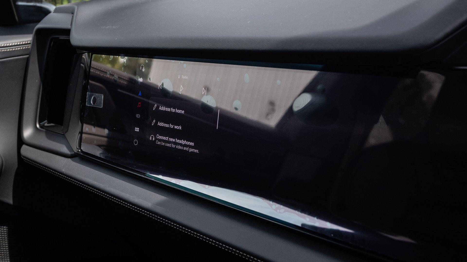 Porsche Cayenne view 22