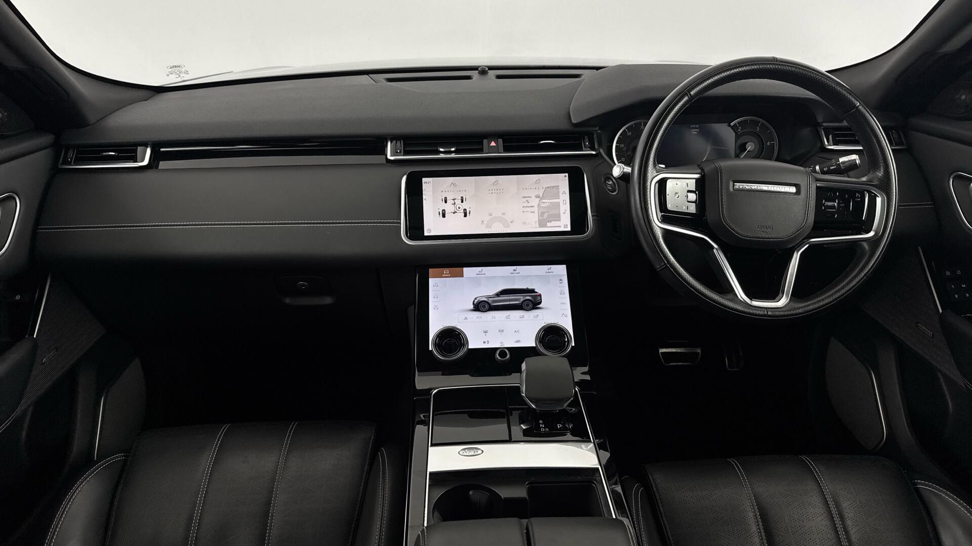 Land Rover Range Rover Velar view 11