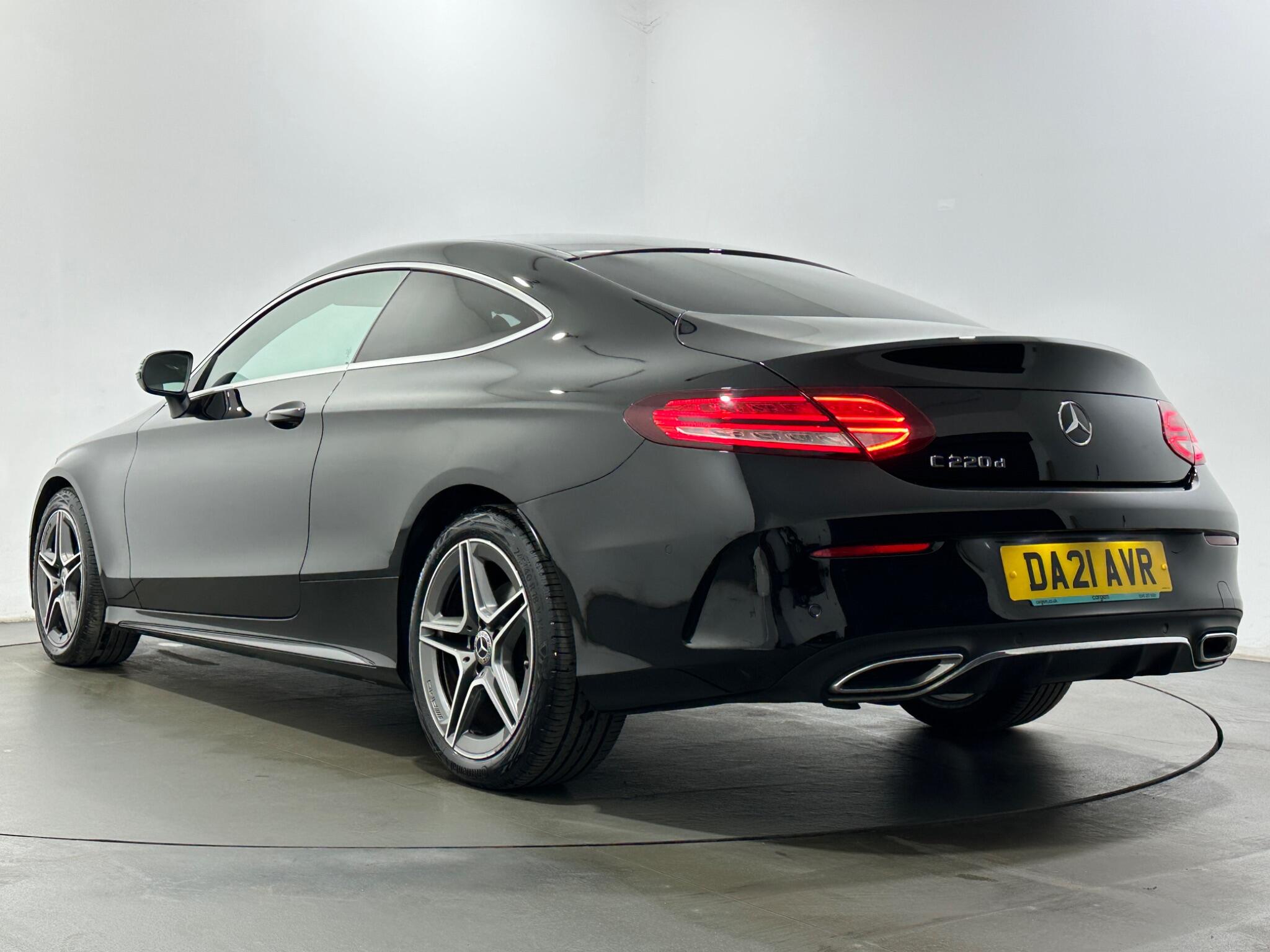 Mercedes-Benz C-Class view 45