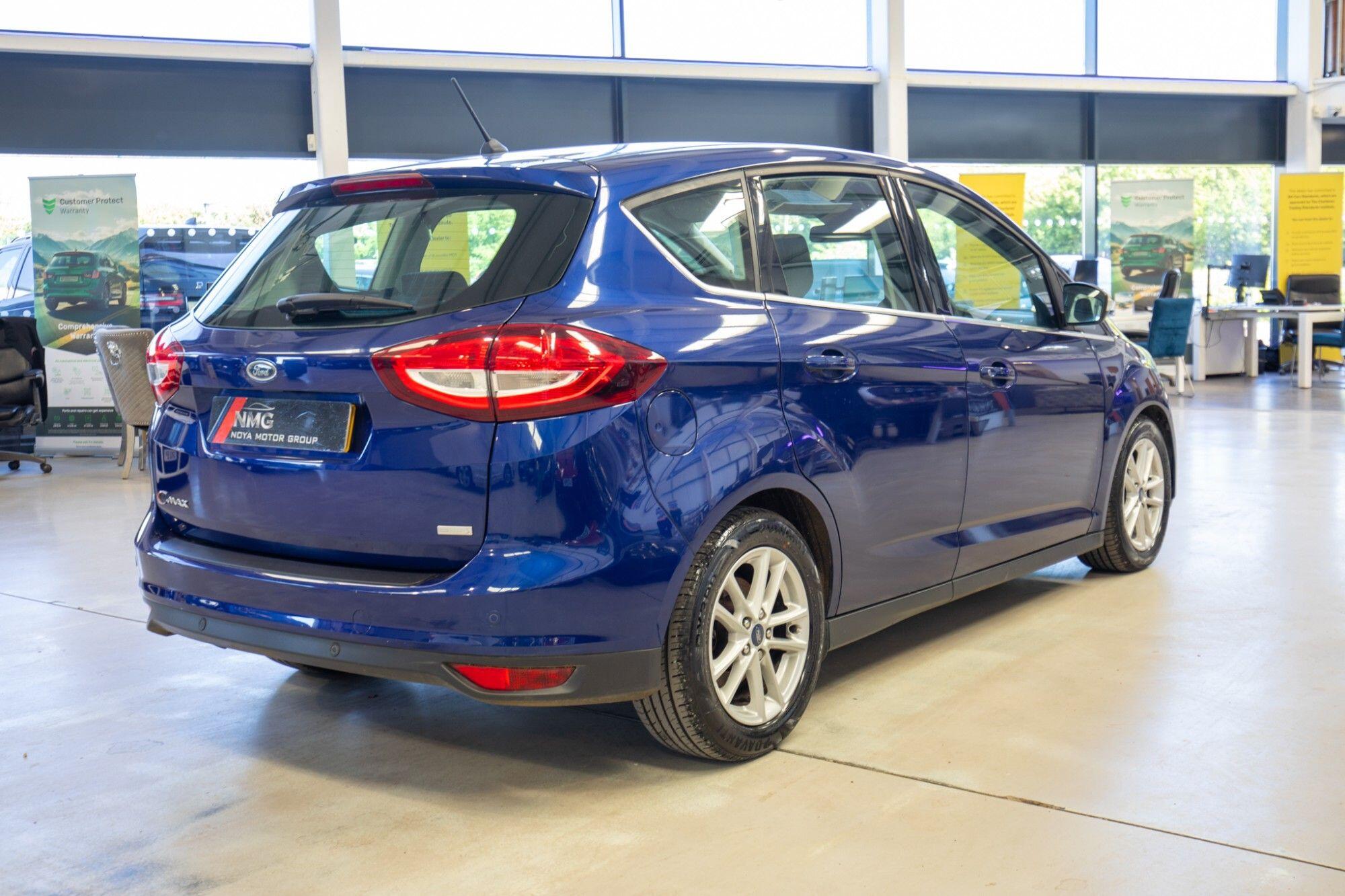 Ford C-Max view 26