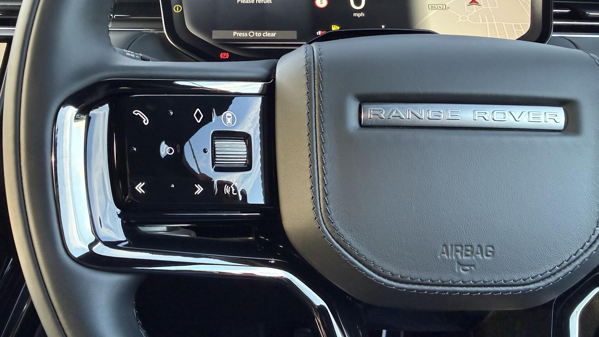 Land Rover Range Rover Sport view 43
