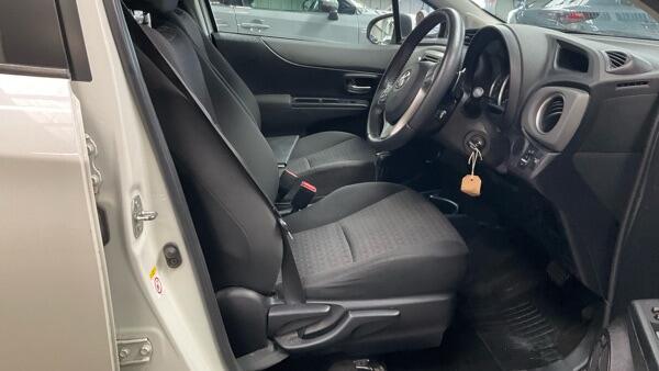 Toyota Yaris view 11