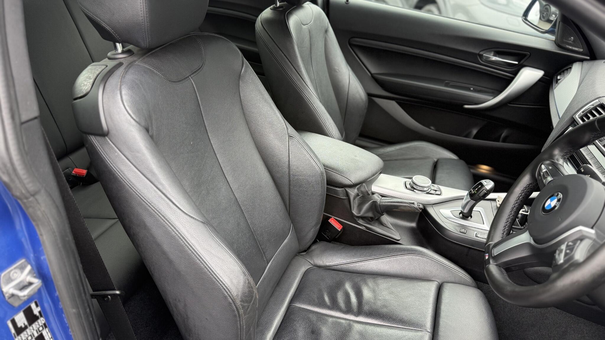 BMW 2 Series view 24