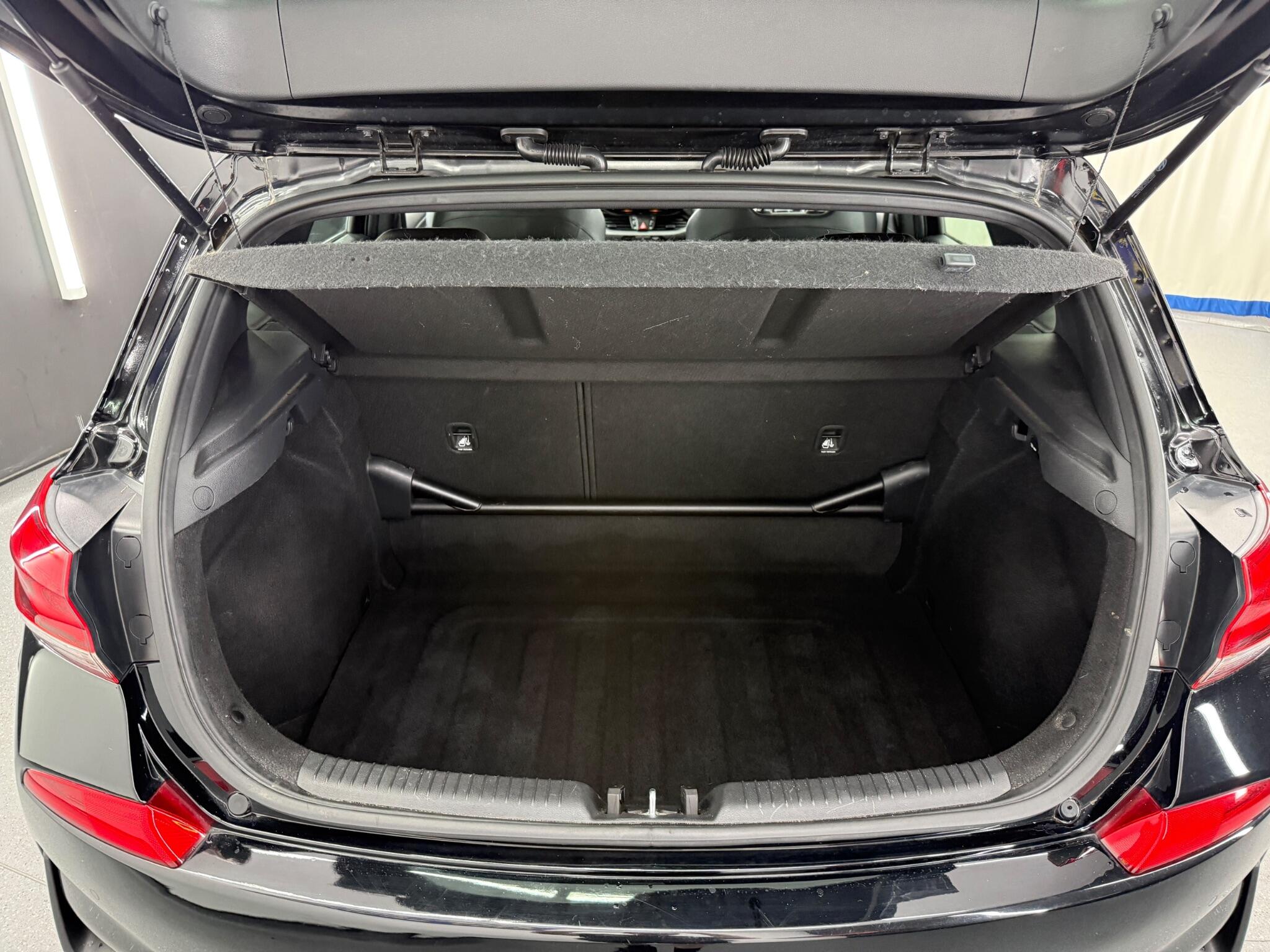 Hyundai I30 view 25