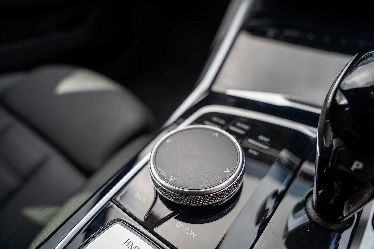 BMW Alpina D3 view 75