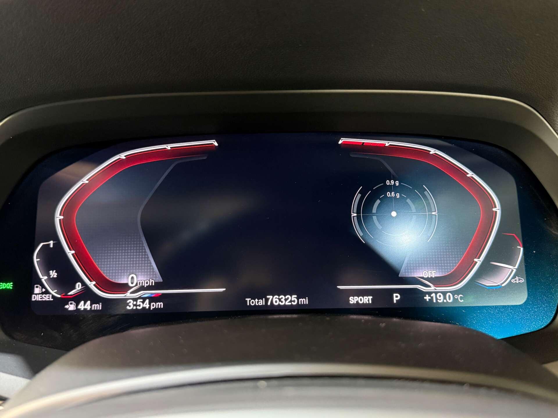 BMW X6 view 59