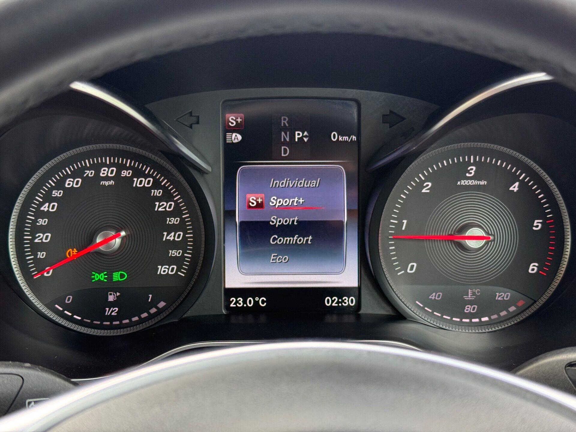 Mercedes-Benz C-Class view 51