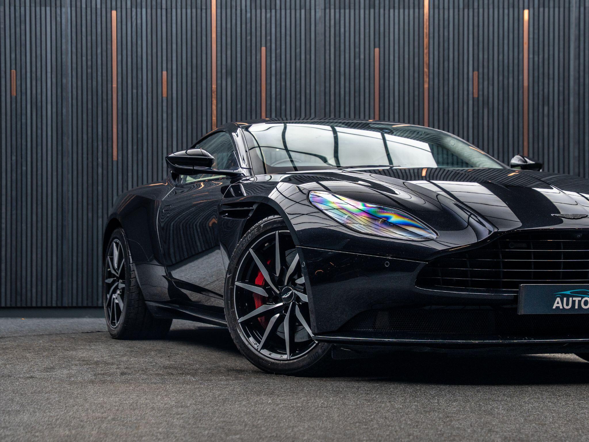Aston Martin DB11 view 7