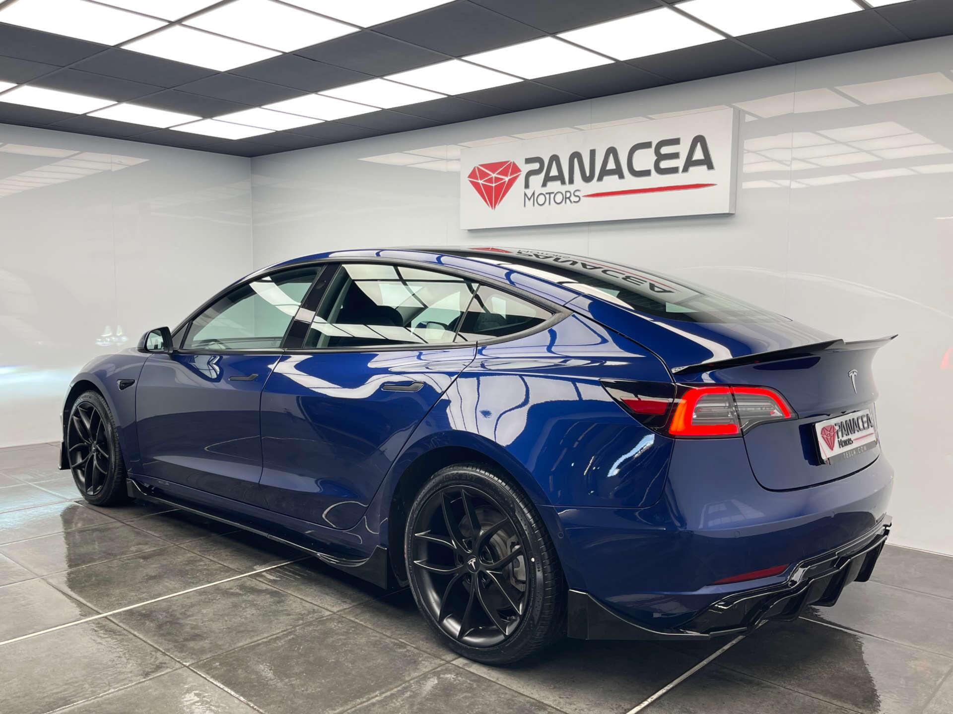 Tesla Model 3 view 29