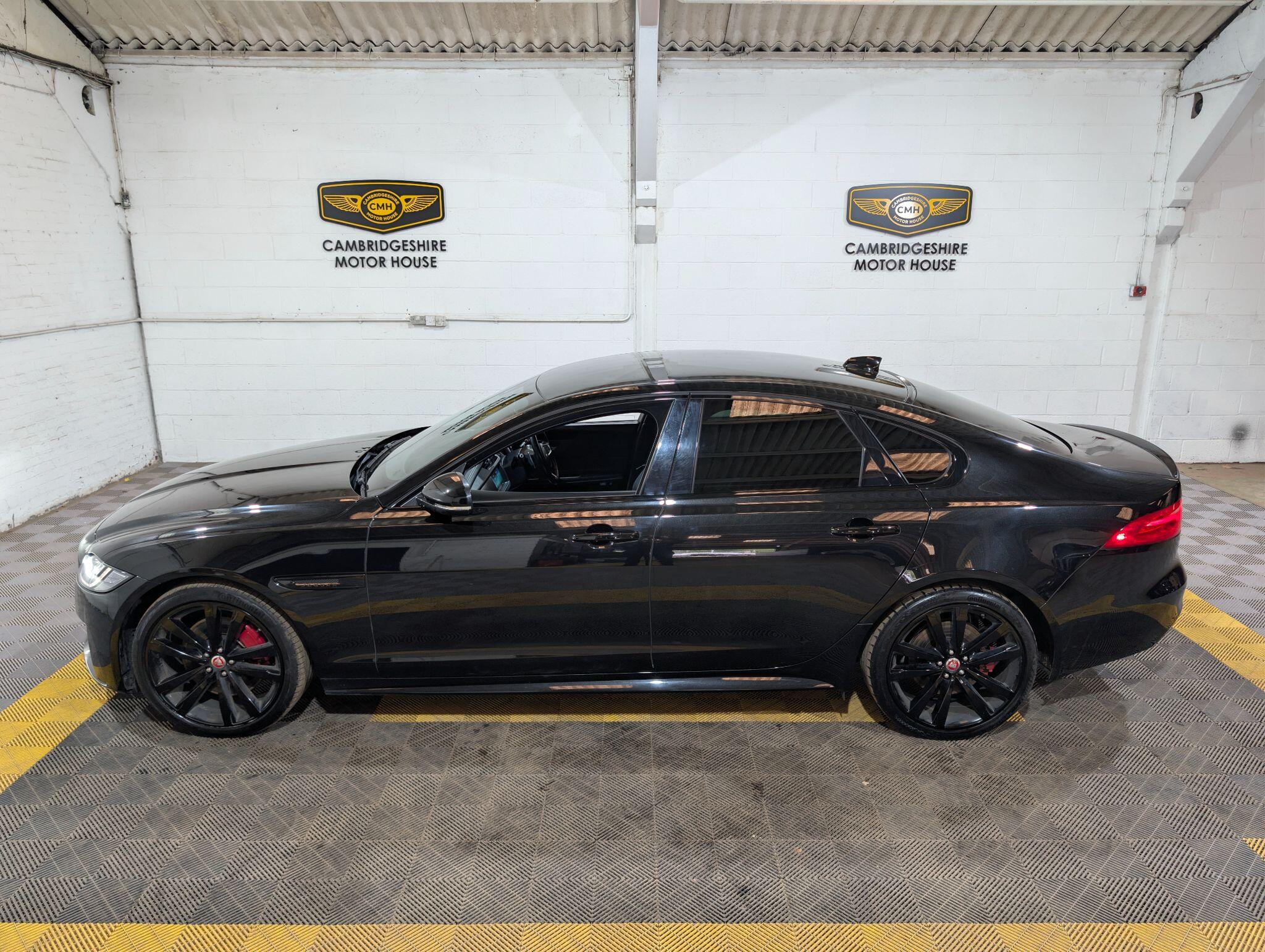 Jaguar XF view 68