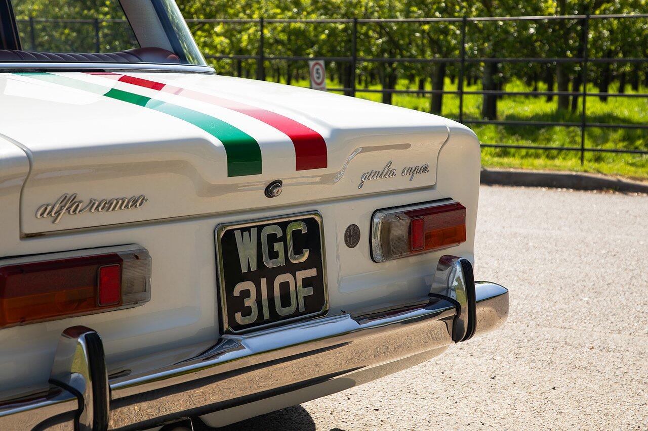 Alfa Romeo Giulia view 102