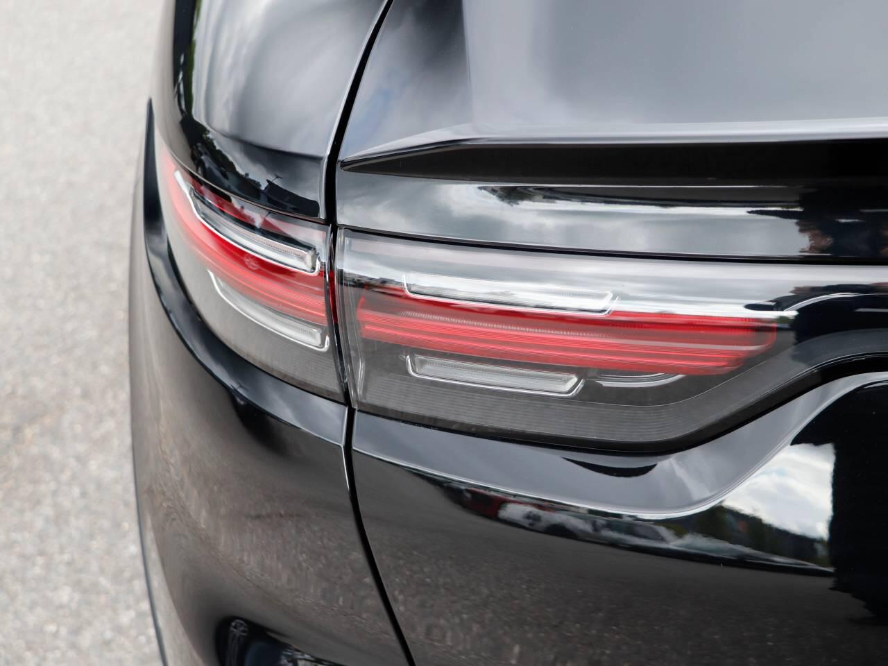 Porsche Cayenne view 10
