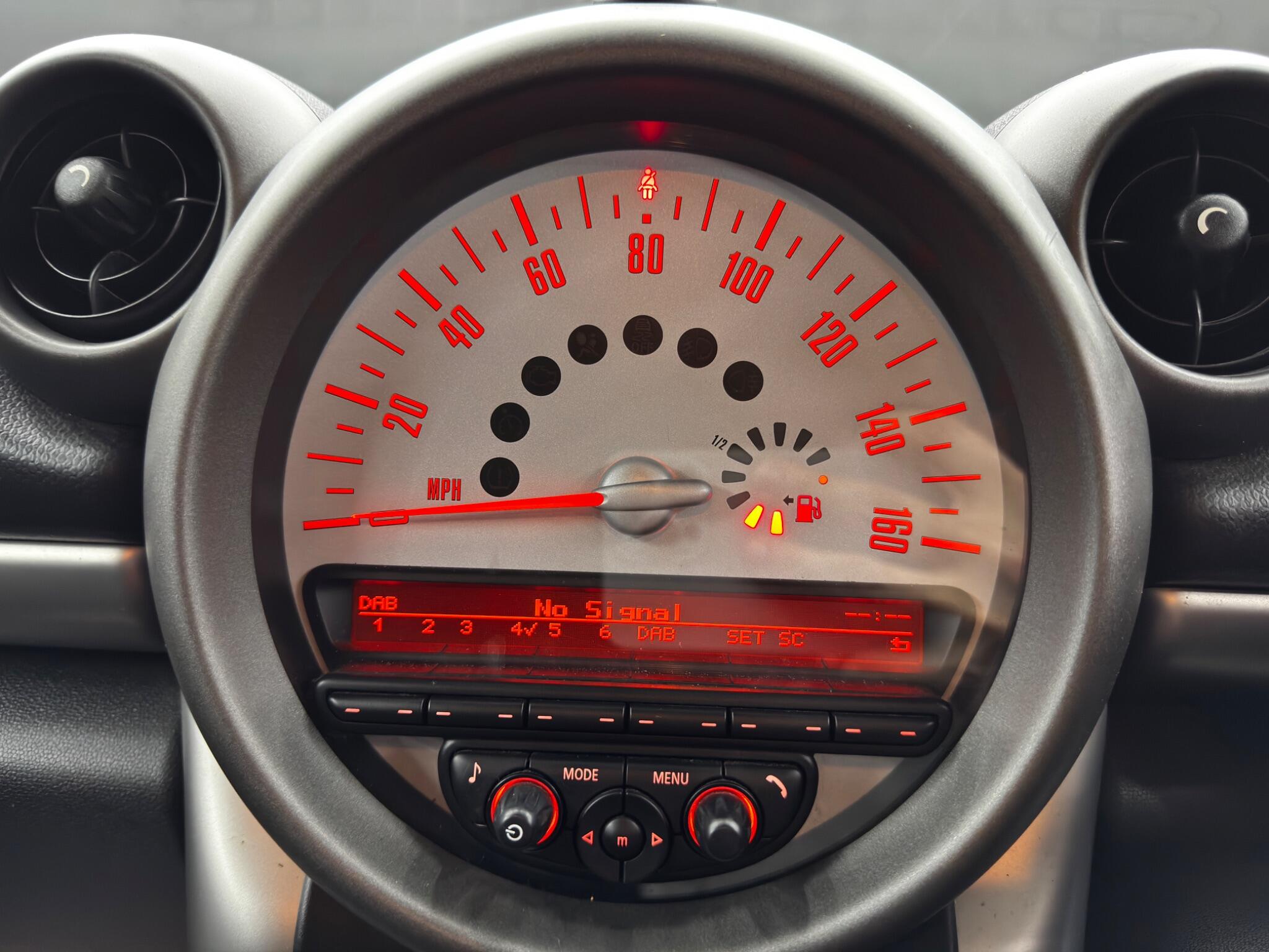 Mini Countryman view 27