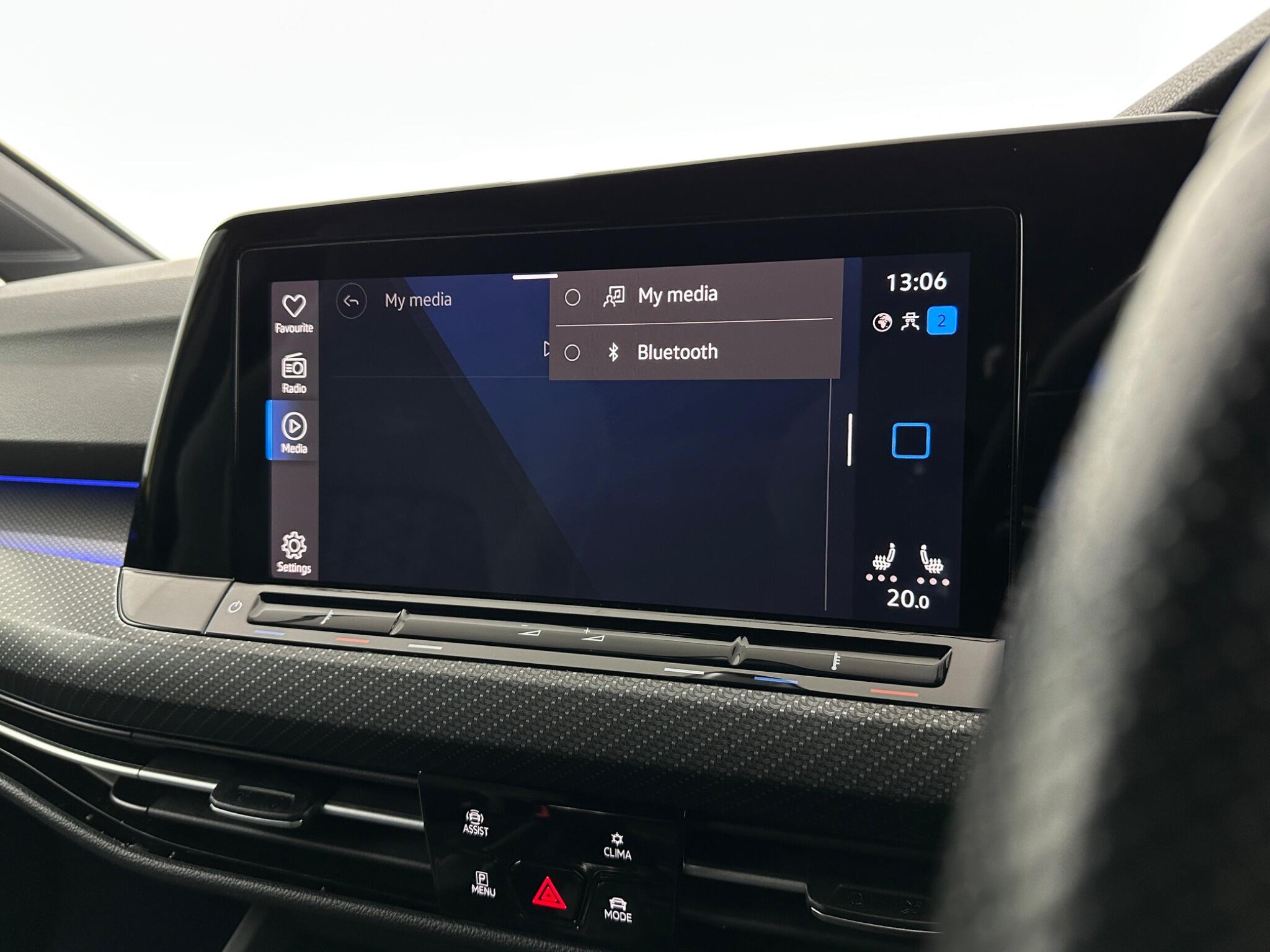 Volkswagen Golf view 24