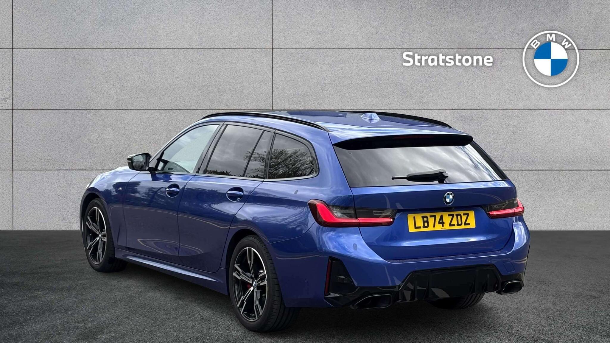 BMW 3 Series view 2
