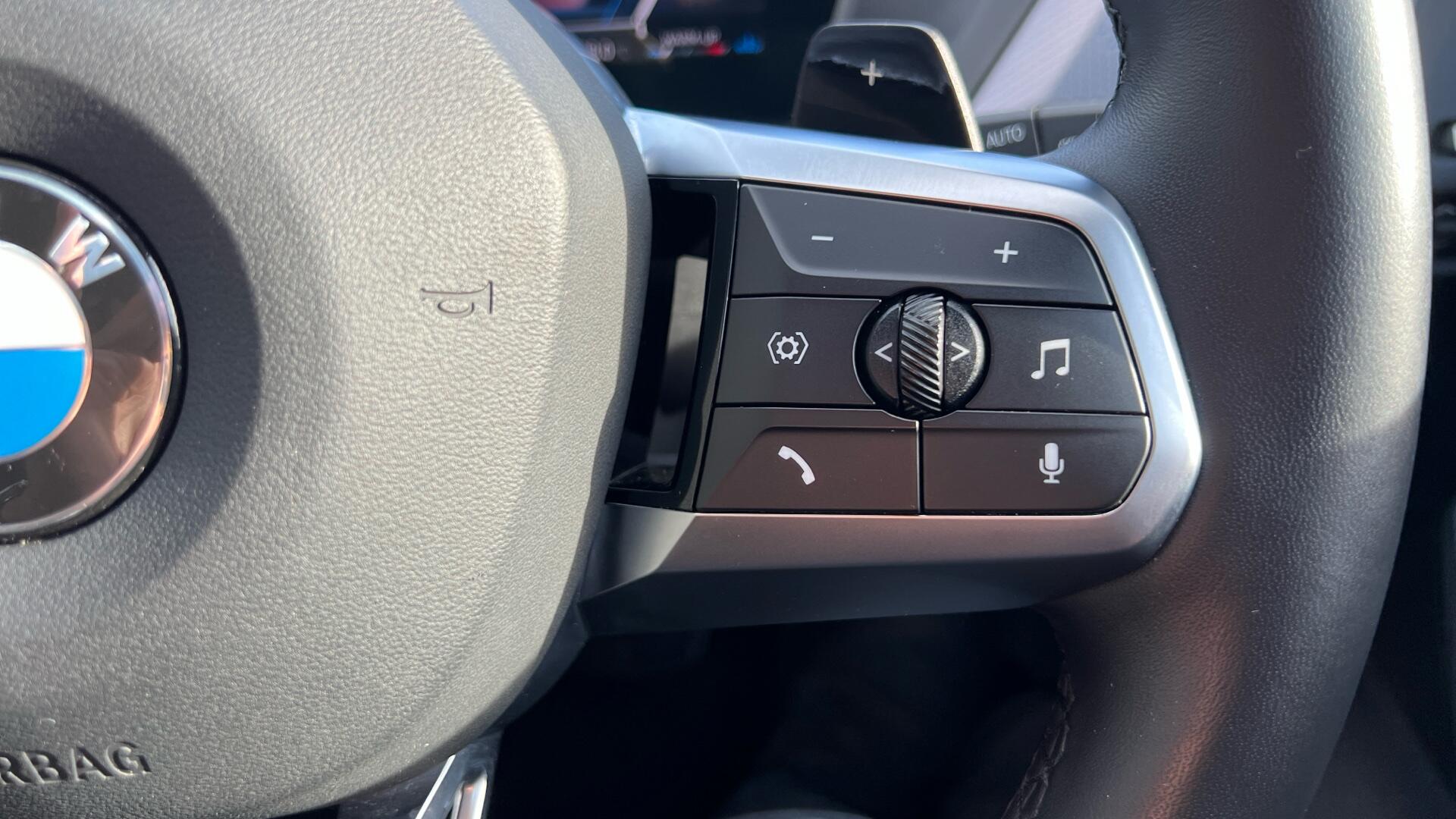 BMW 1 Series view 19