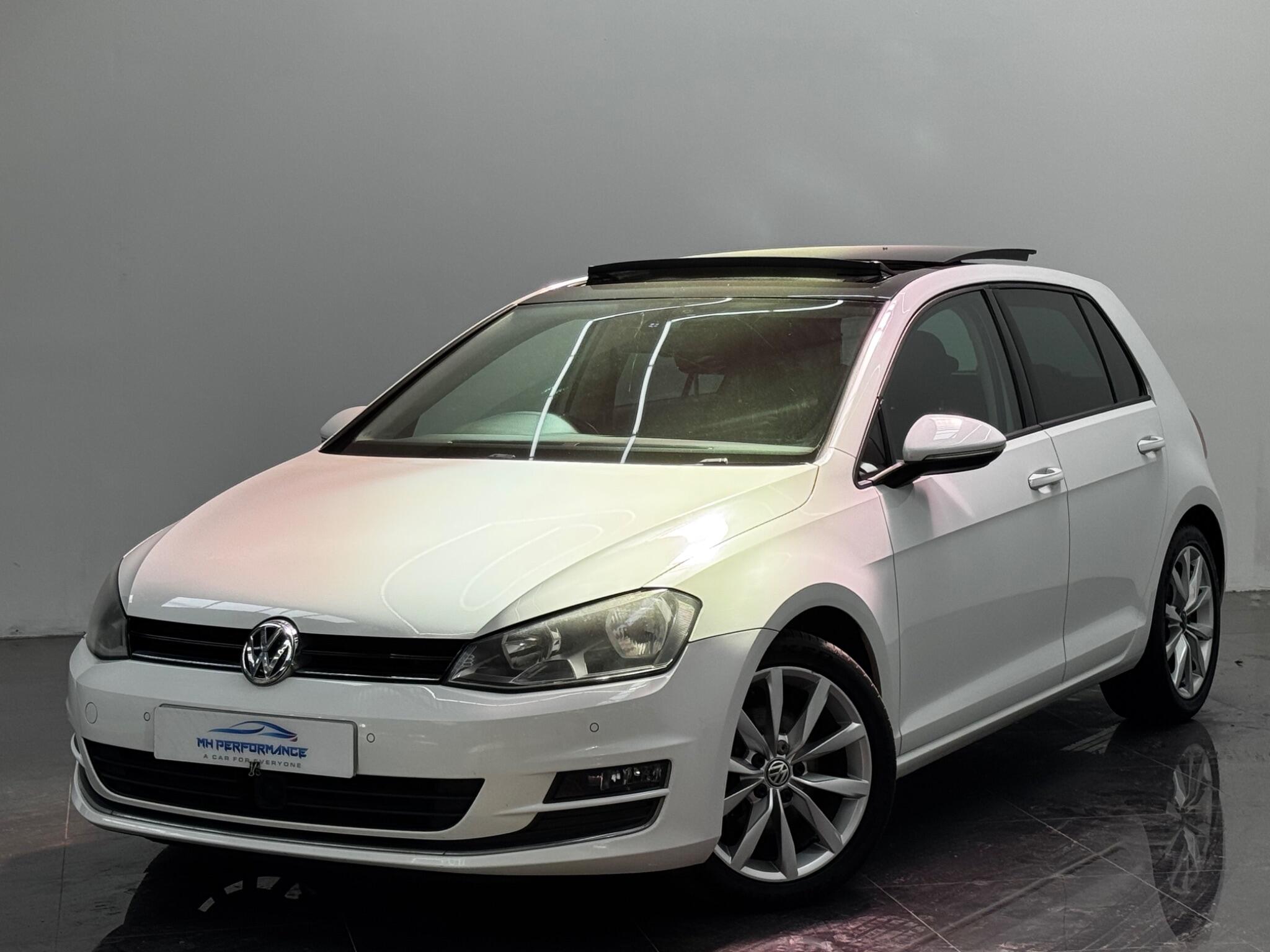Volkswagen Golf view 13
