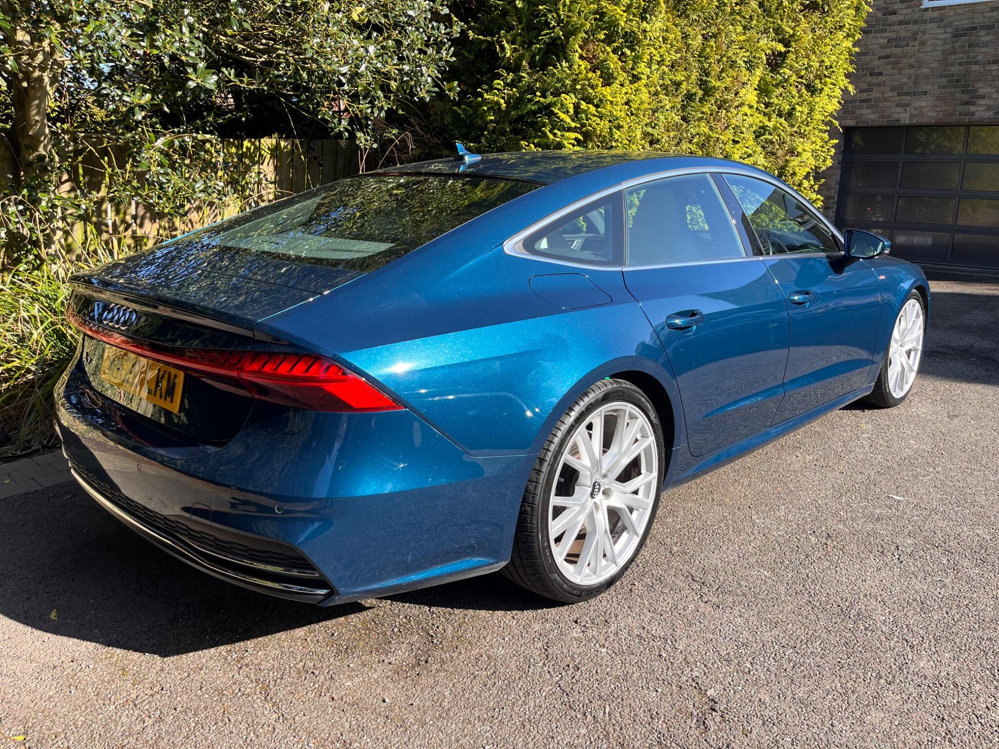 Audi A7 view 14