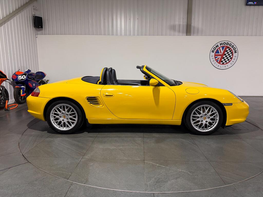 Porsche Boxster view 15