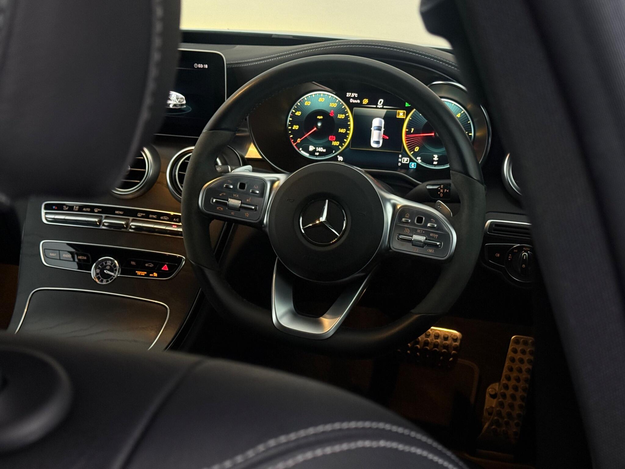 Mercedes-Benz C-Class view 13