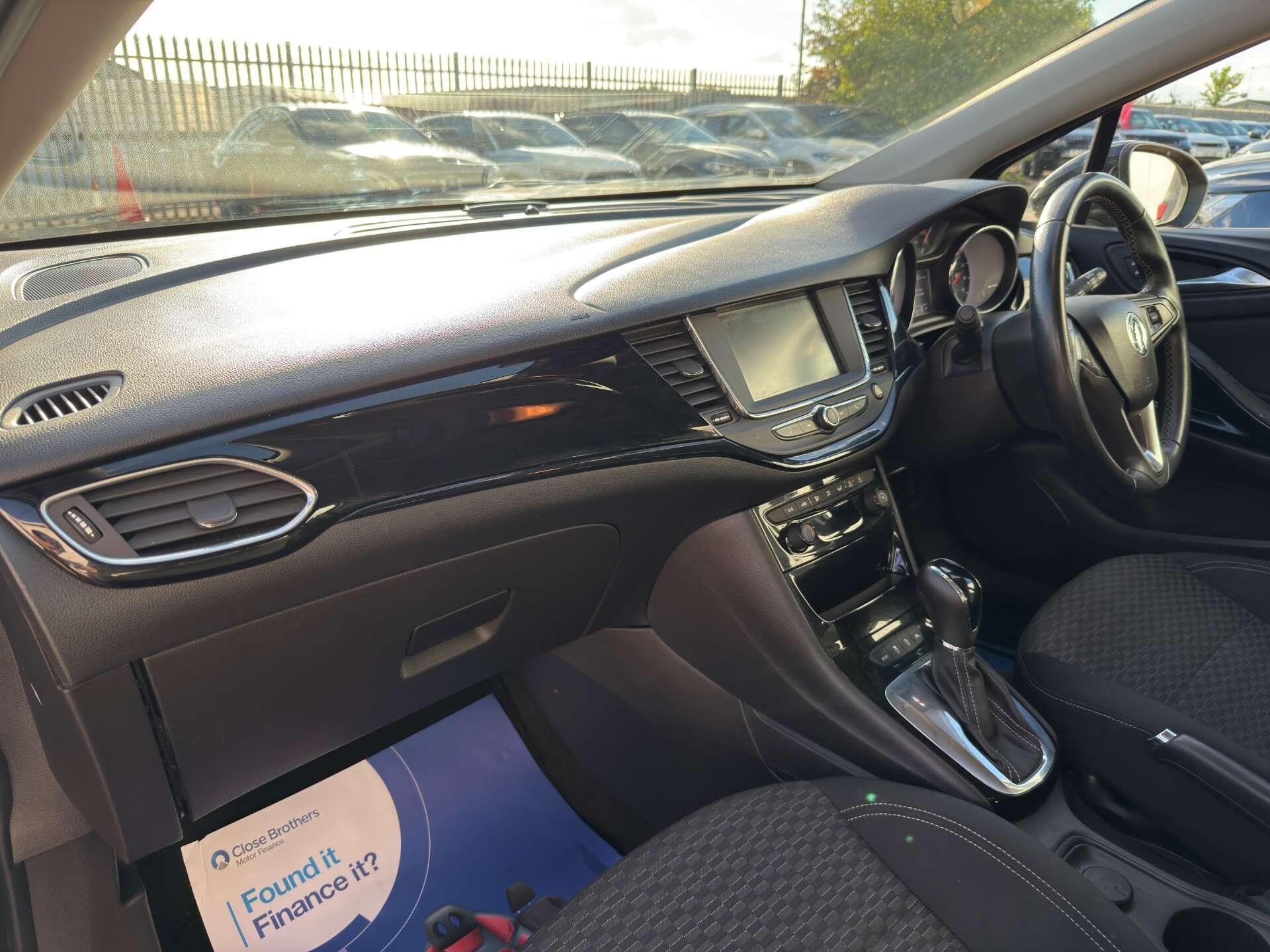 Vauxhall Astra view 55