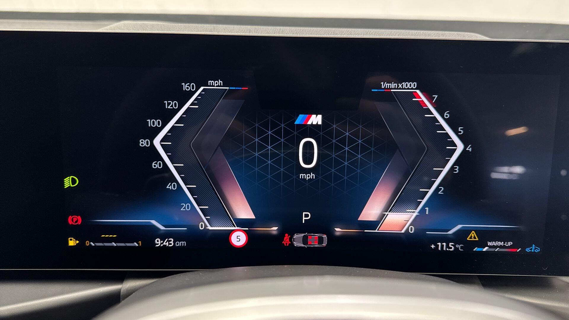 BMW 2 Series view 9