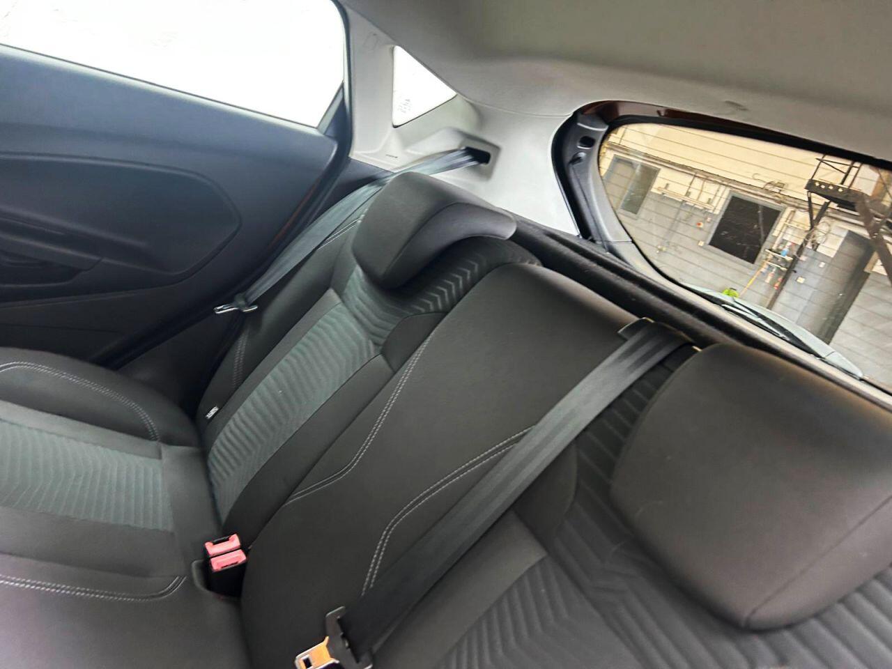 Ford Fiesta view 19