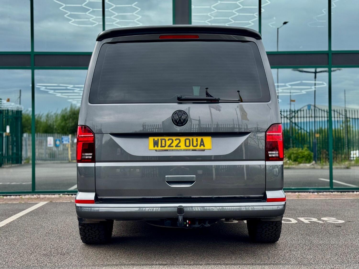 Volkswagen Caravelle view 26