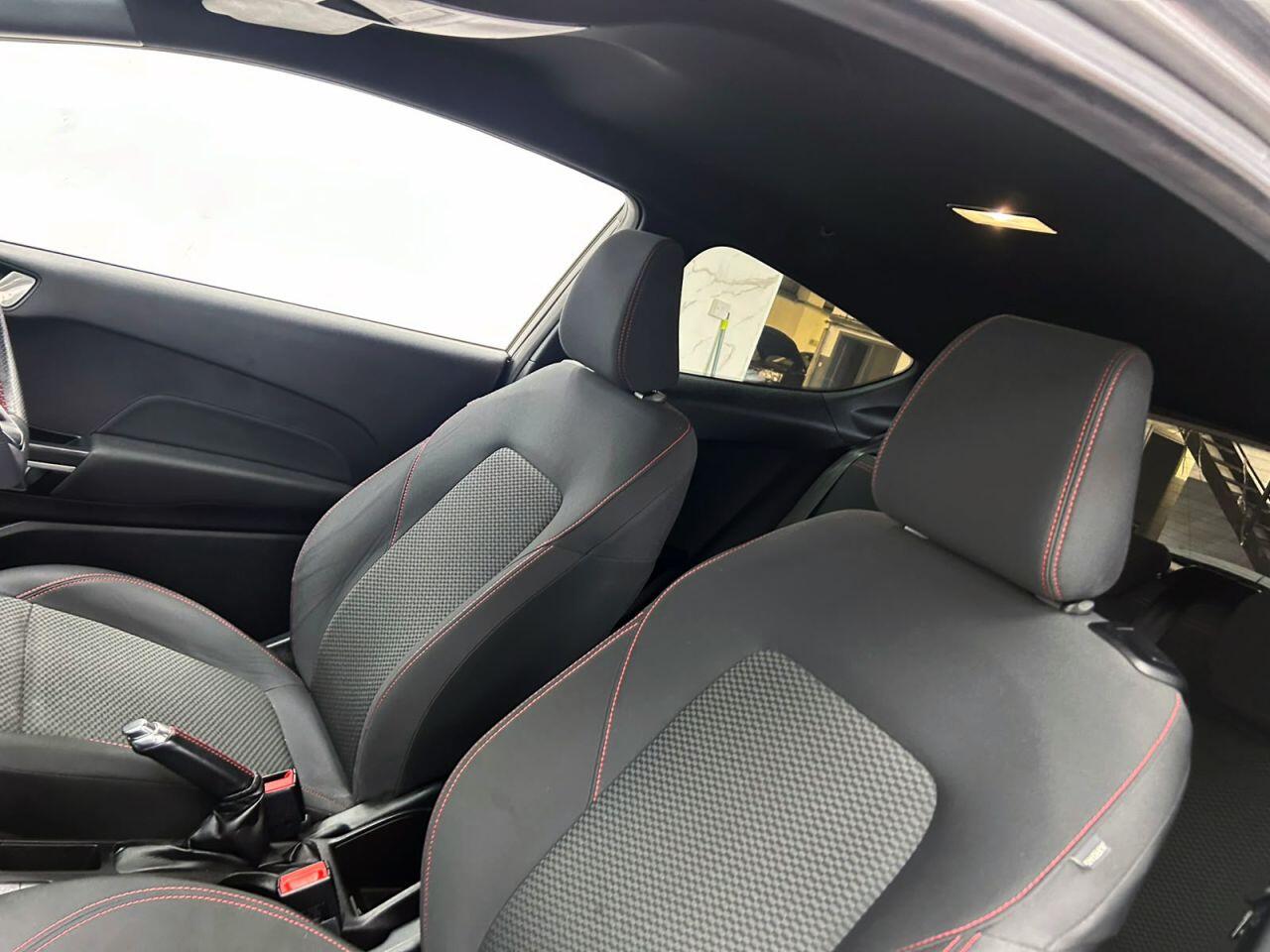 Ford Fiesta view 13