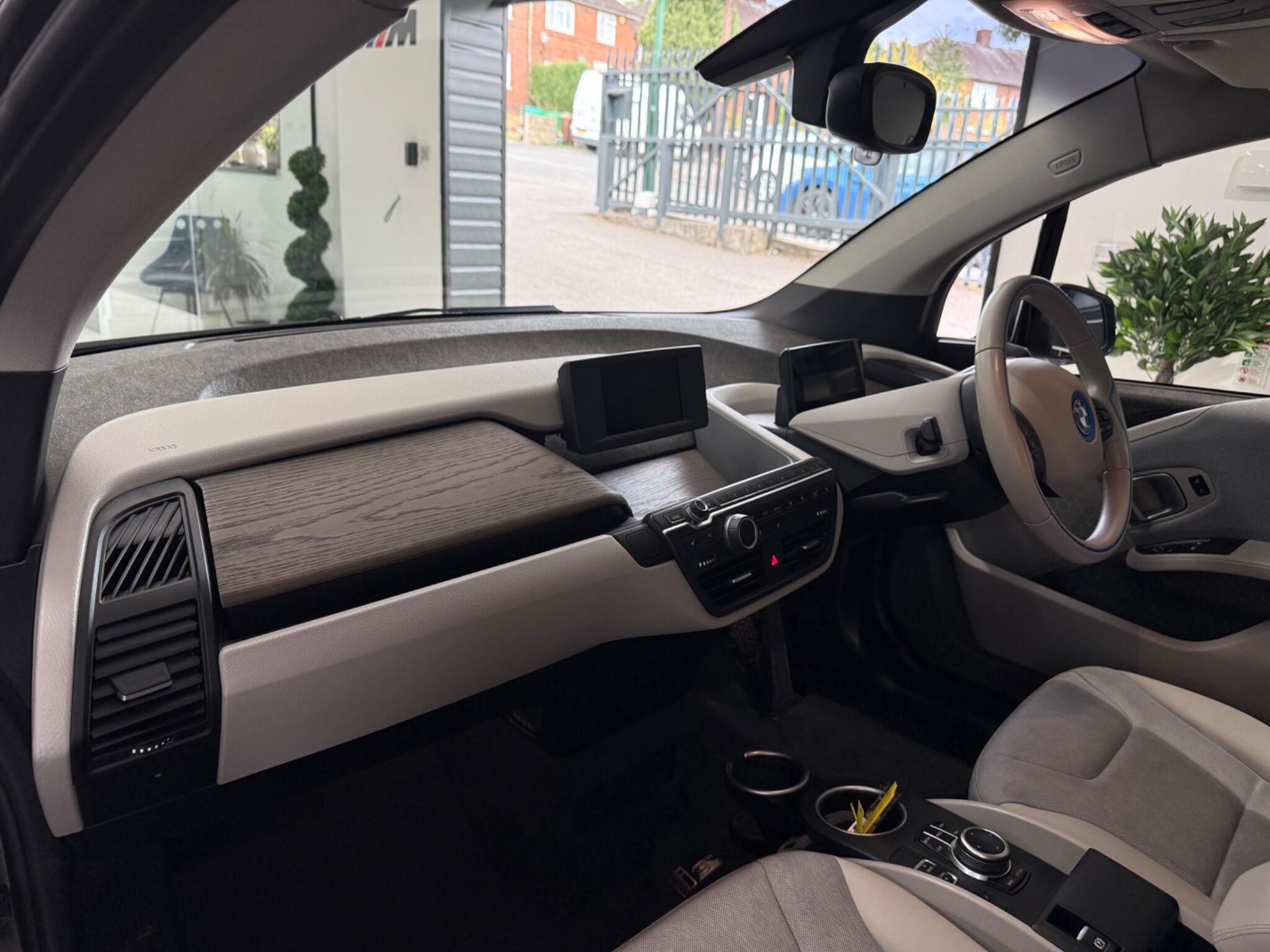 BMW I3 view 35