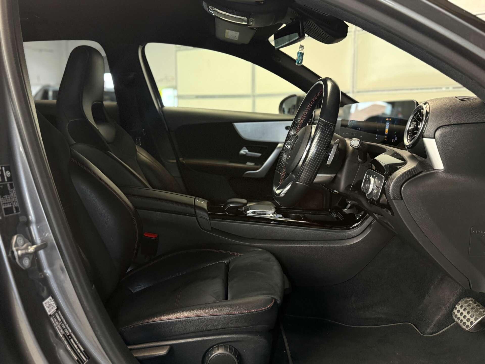 Mercedes-Benz A-Class view 16