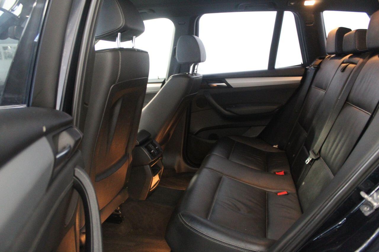 BMW X3 view 45