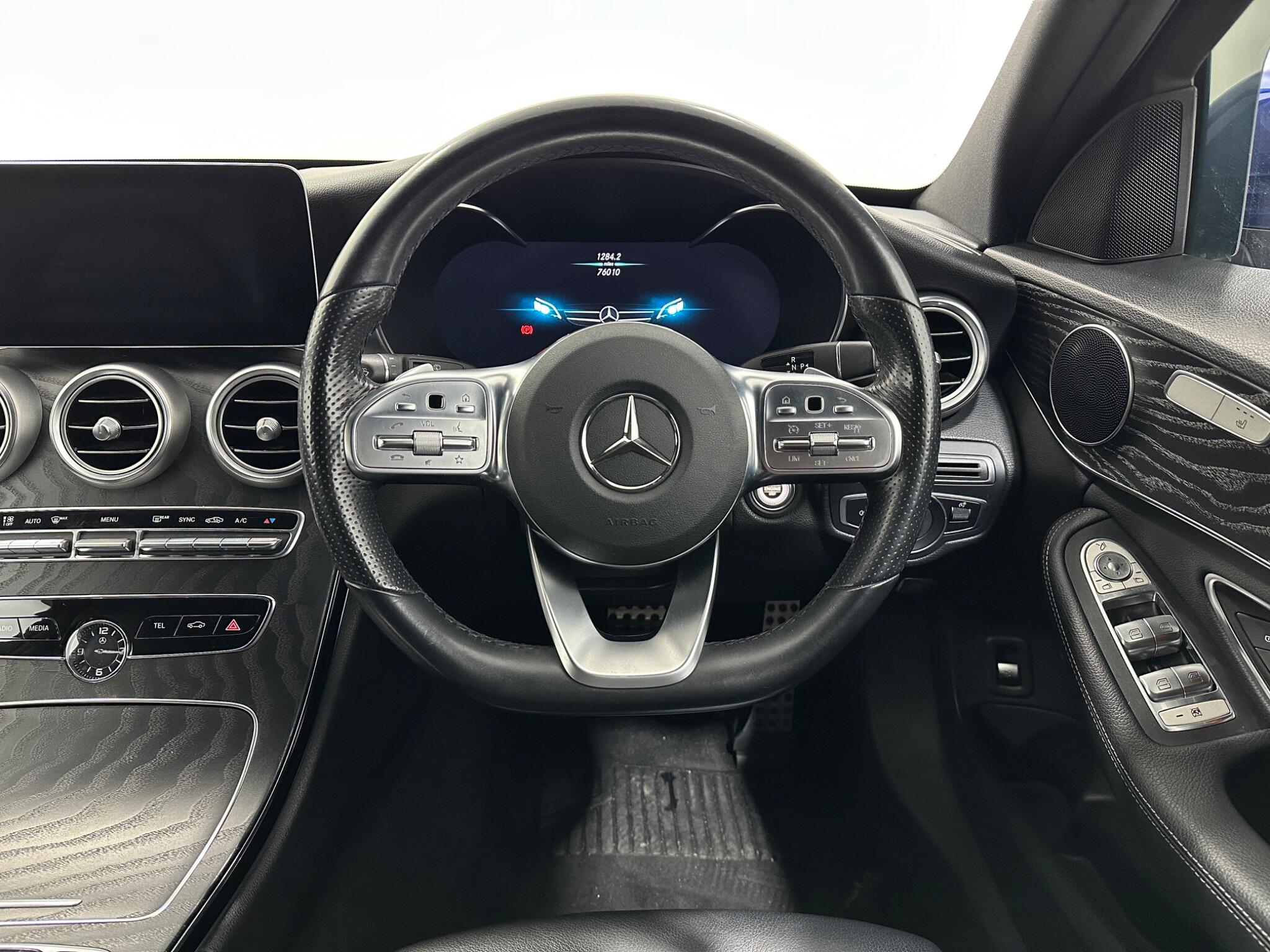 Mercedes-Benz C-Class view 13