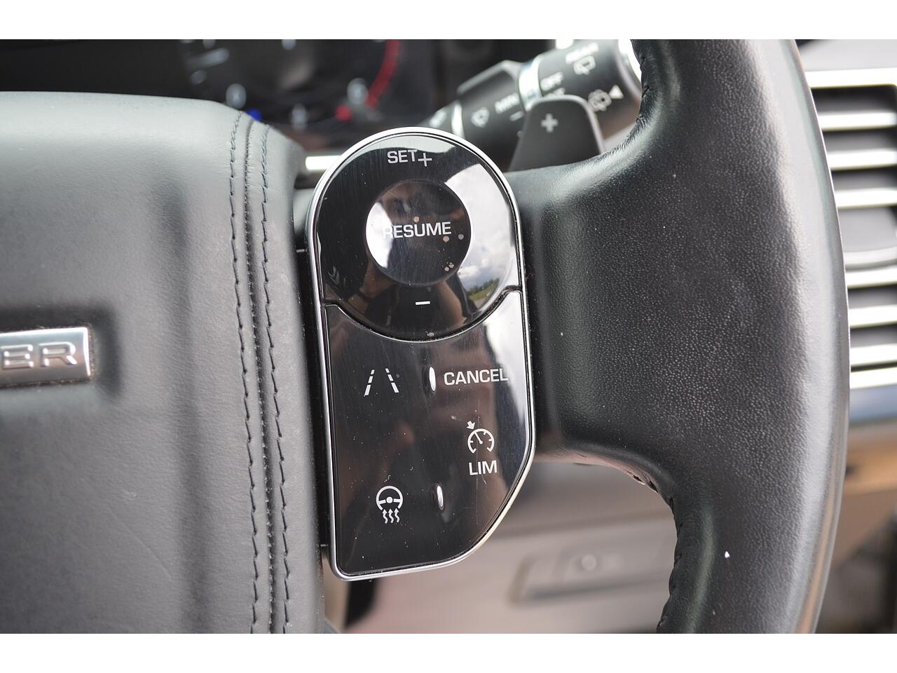 Land Rover Range Rover view 27