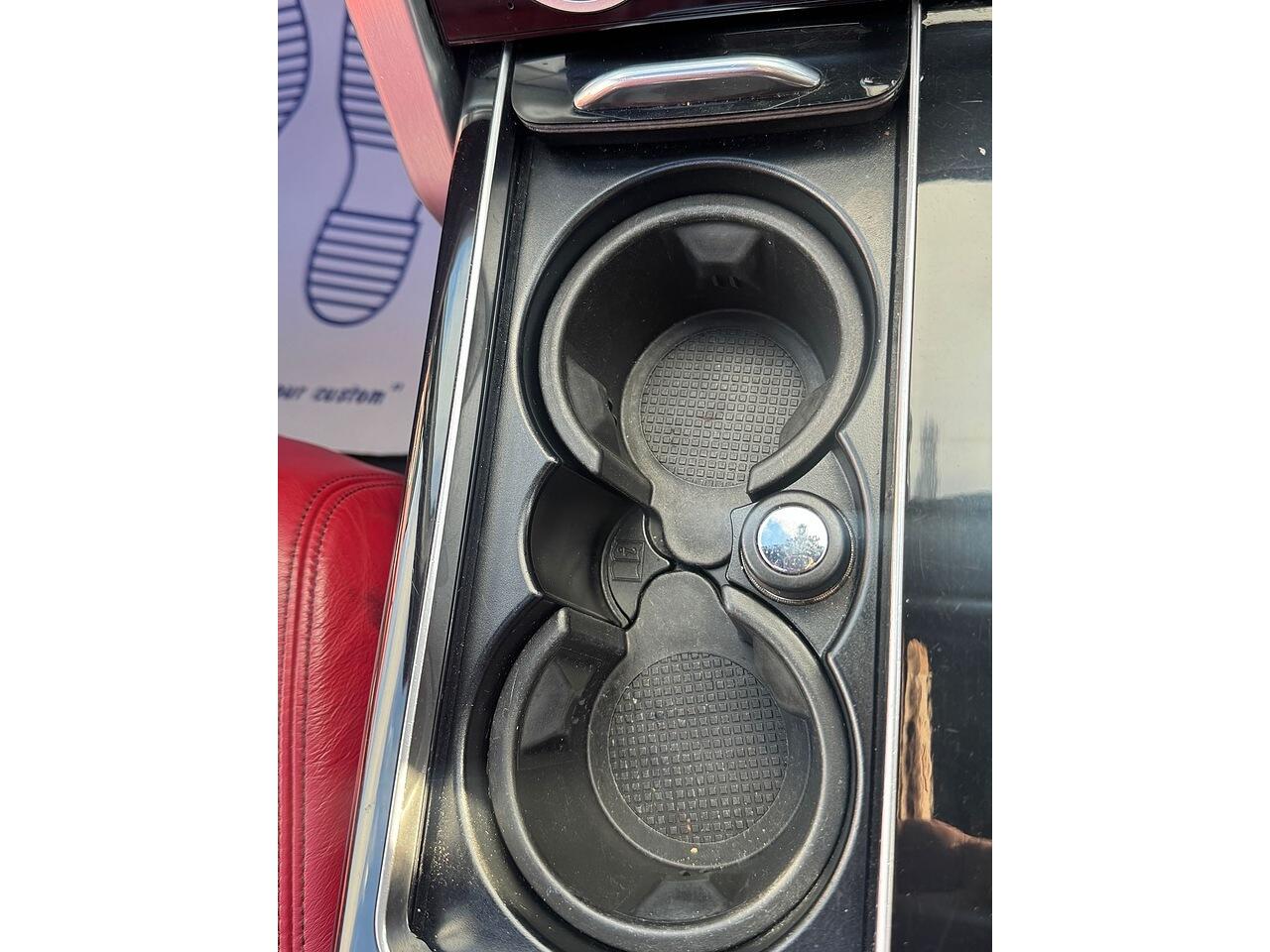 Land Rover Range Rover view 17