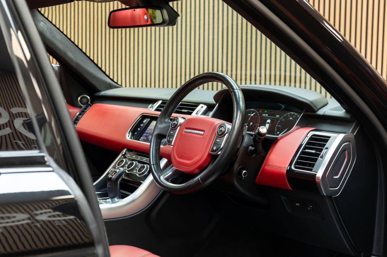 Land Rover Range Rover Sport view 45